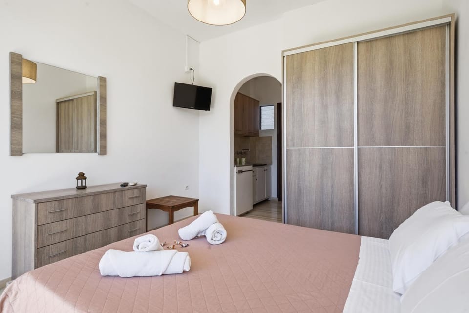 Living room, Bedroom