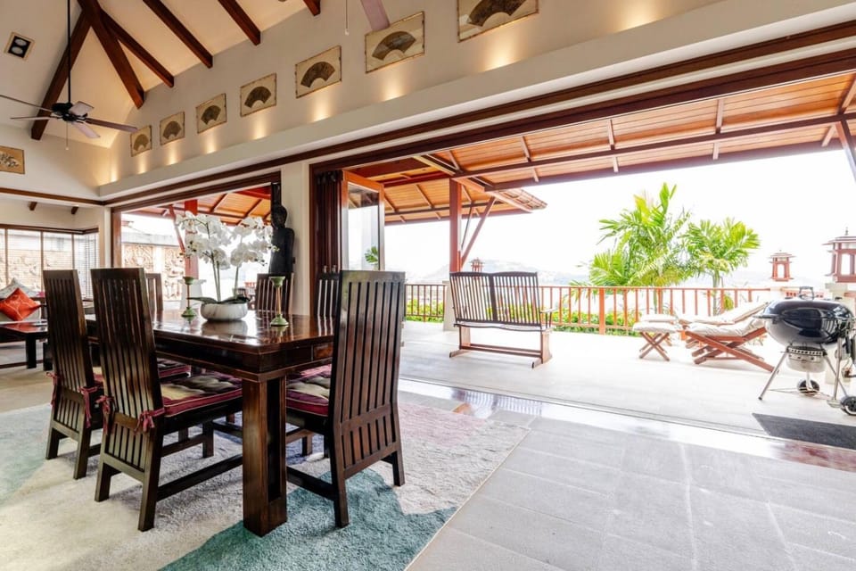 Patong Seaview Luxury Villa Penda Villa in Patong