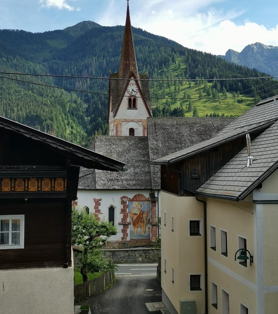 Property building, Day, Natural landscape, Mountain view
