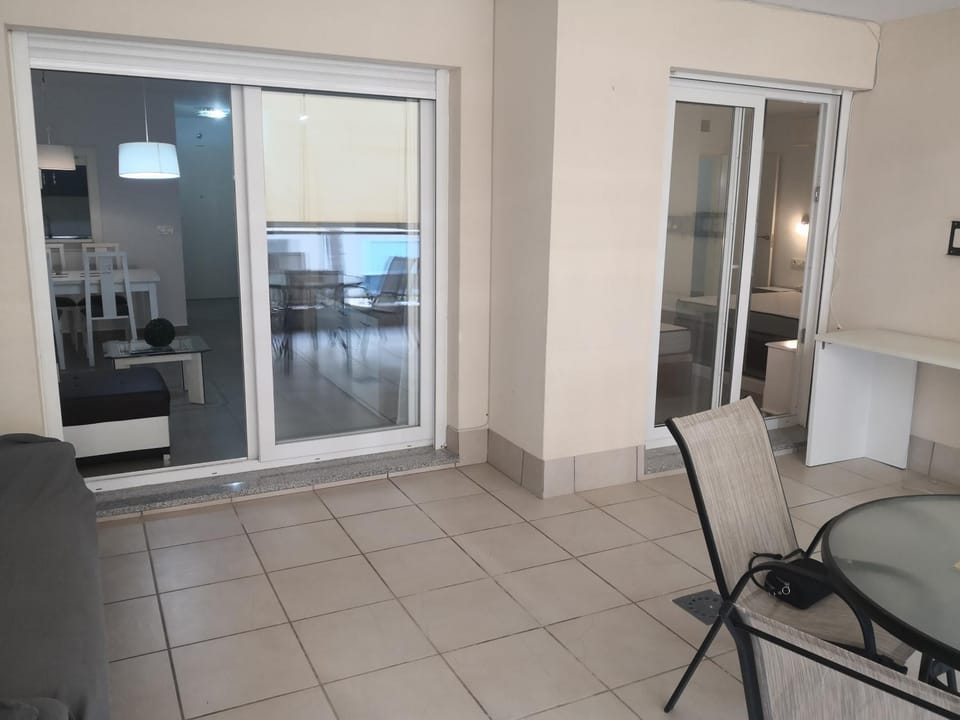Apartamento Mar y Sal en Primera Linea de Playa Vacaciones en Roquetas de Mar Apartment in Roquetas de Mar