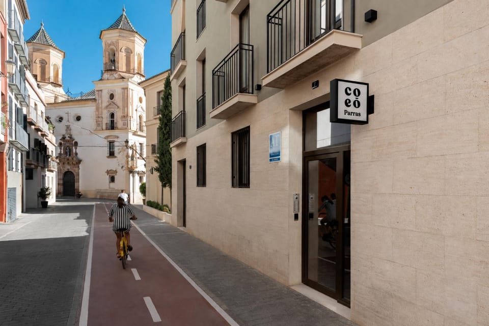 Facade/entrance, Street view