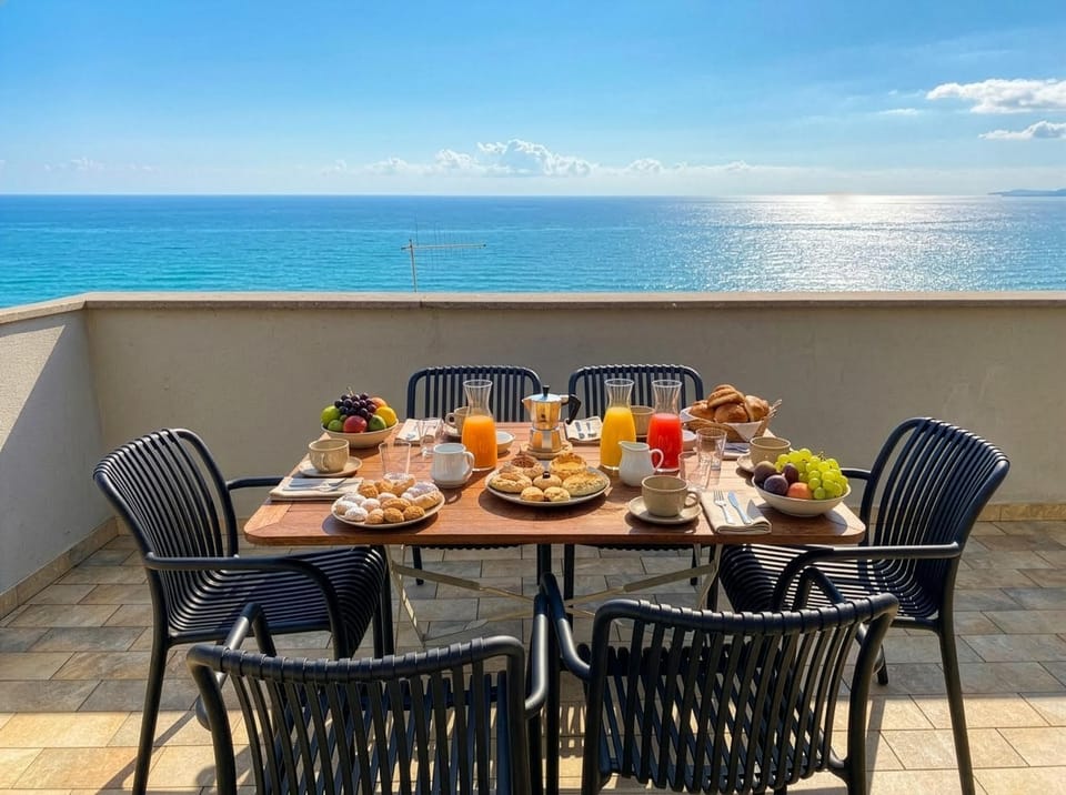 Day, Natural landscape, View (from property/room), Balcony/Terrace, Dining area, Food, Sea view, Breakfast, Drinks