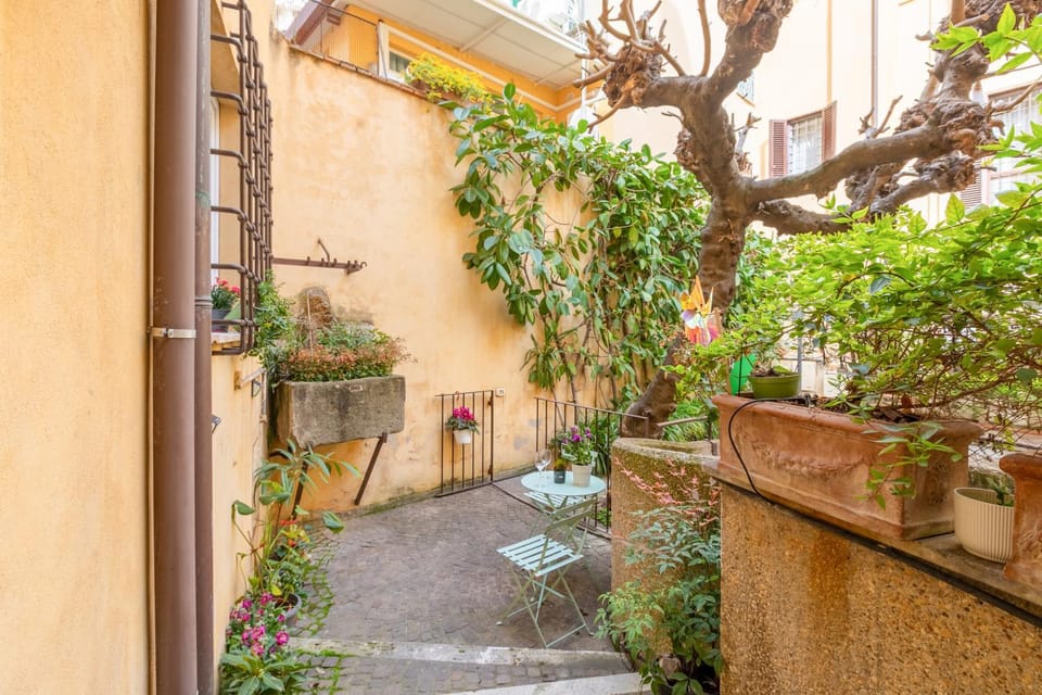 Property building, Spring, Day, Garden, Garden view, Garden view, Inner courtyard view