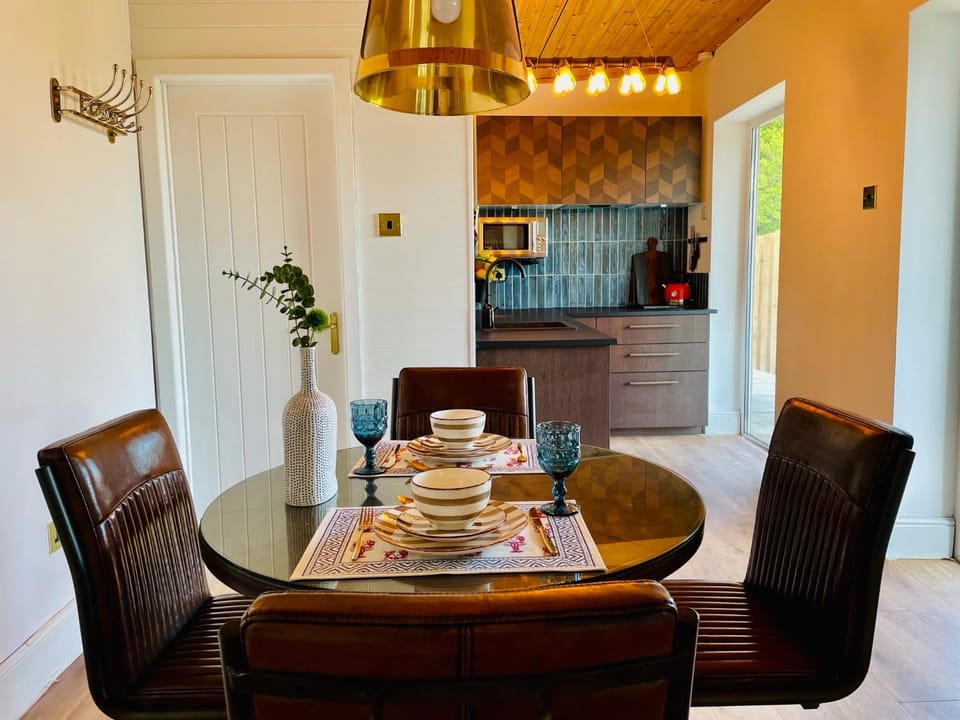 The Stables Hideaway House in Wales