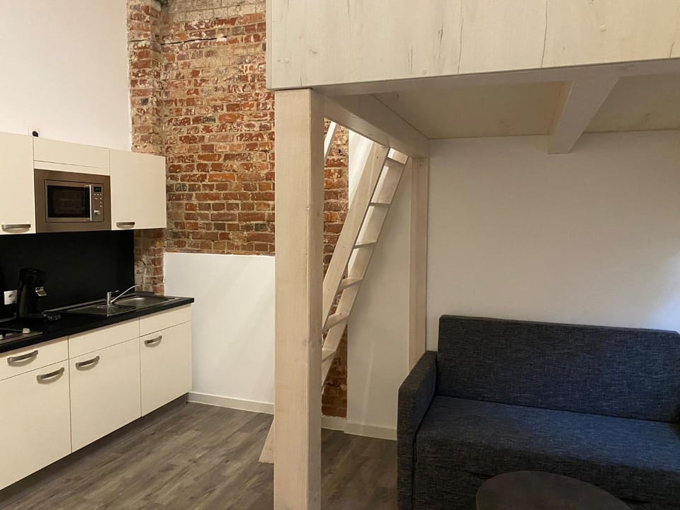 Kitchen or kitchenette, Living room, Seating area