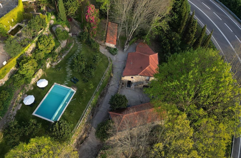 Bird's eye view, Swimming pool