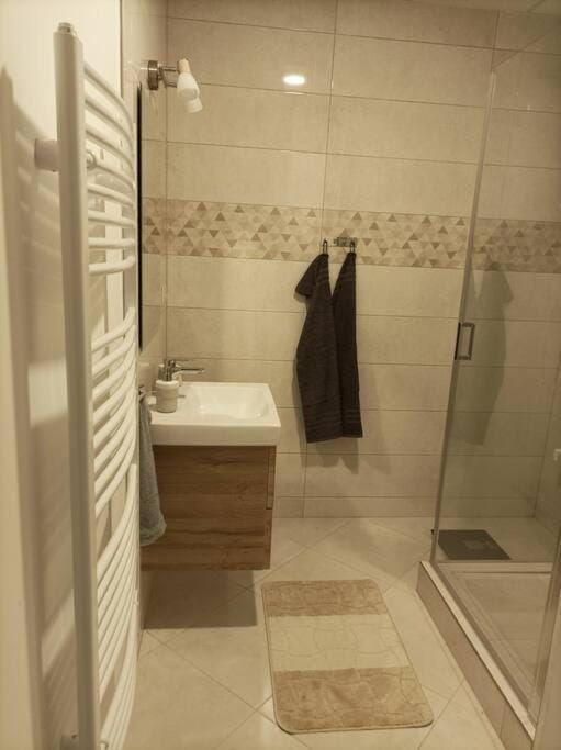 Štýlový Apartmán Zemplínska Apartment in Slovakia
