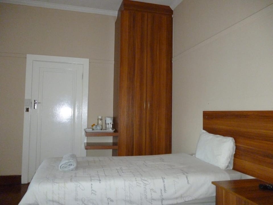 Royal Guest House Bed and Breakfast in Eastern Cape