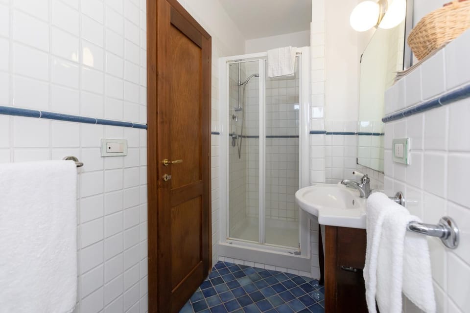 Residenza d'Epoca Pietra Di Ponente Country House in Rome