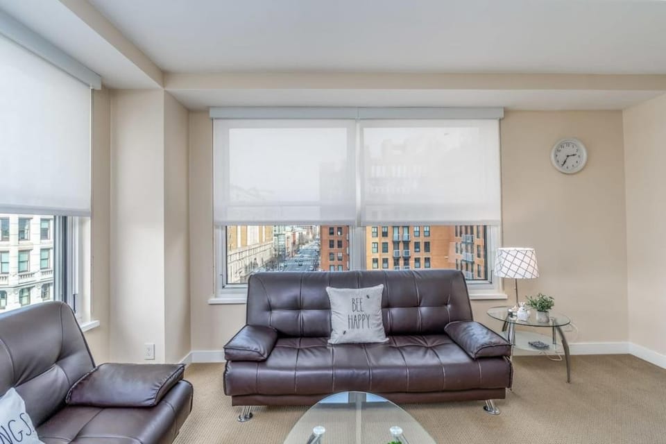 2 Bedroom Apartment located in Washington Dc's Penn Quarter Apartment in District of Columbia