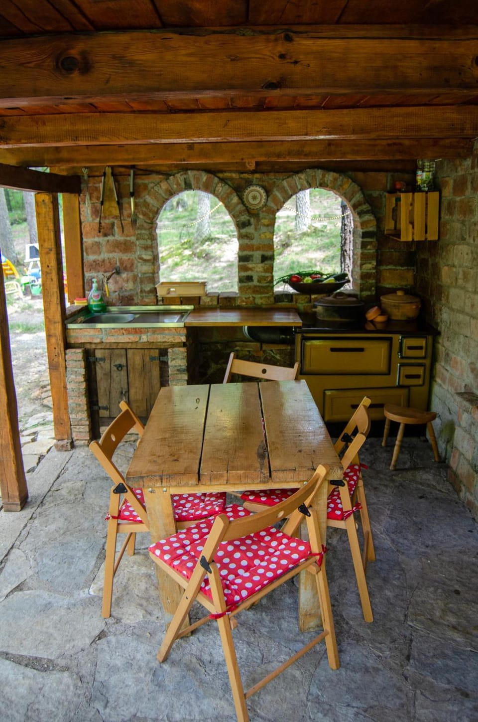Patio, Living room, Seating area, Dining area