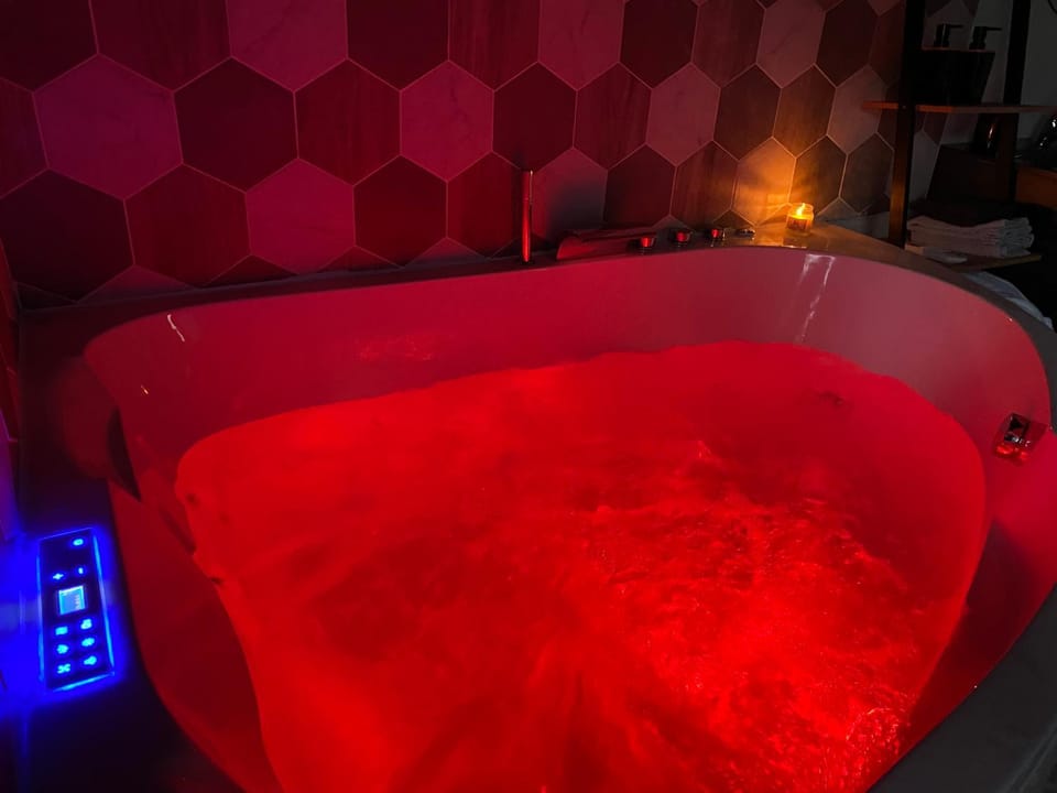 Le petit nous- Gîte cosy avec jacuzzi en Anjou House in Pays de la Loire