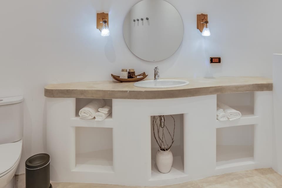 Bathroom, towels