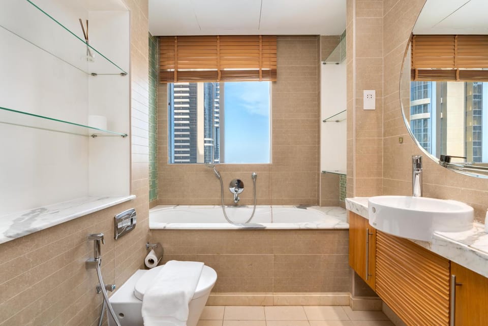 Shower, Toilet, Bathroom, Bath