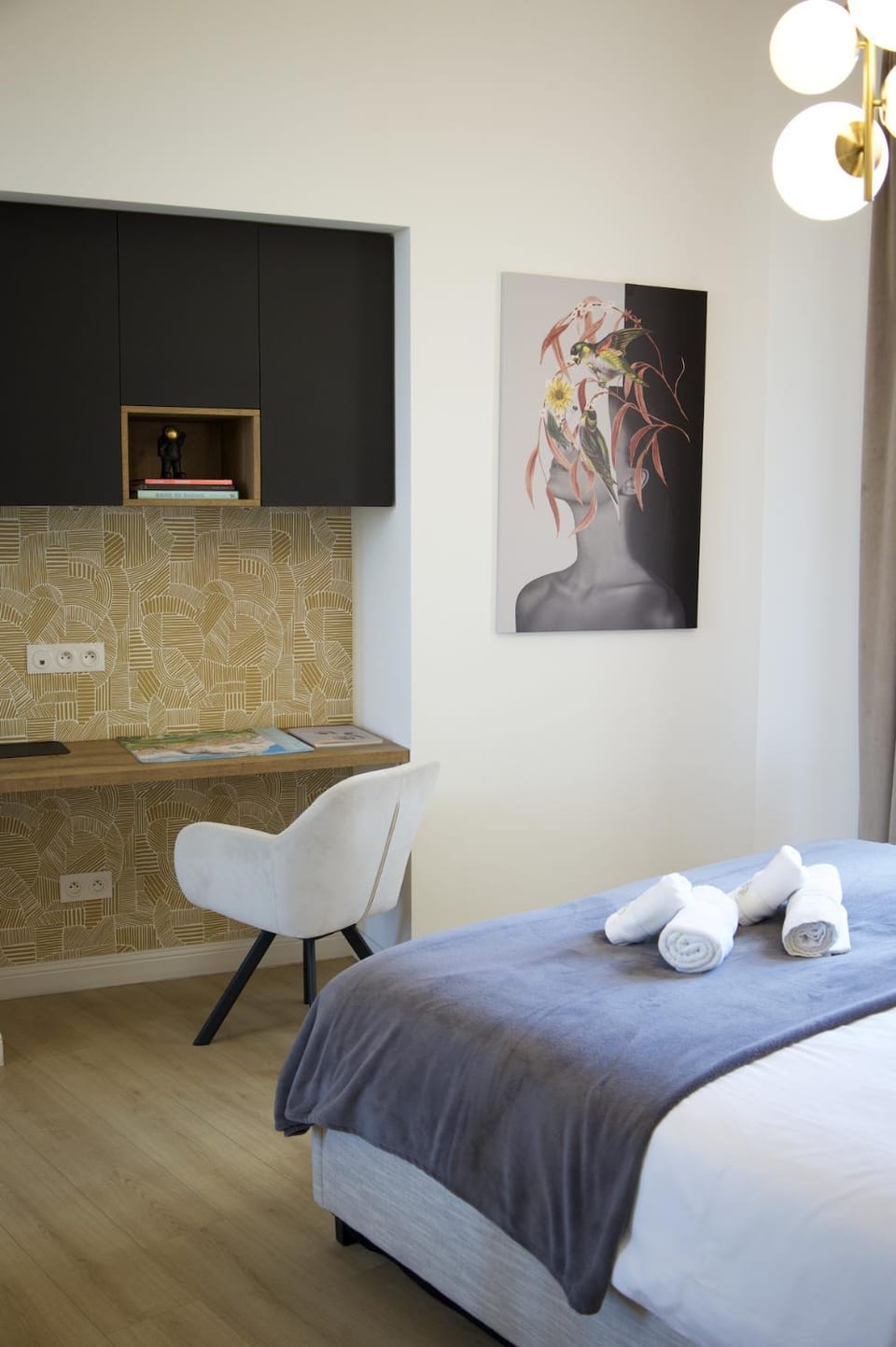 Bed, Bedroom