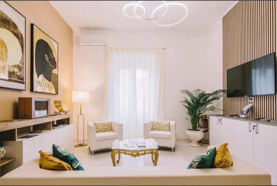 TIZIANA'S HOUSE Bed and Breakfast in Salerno