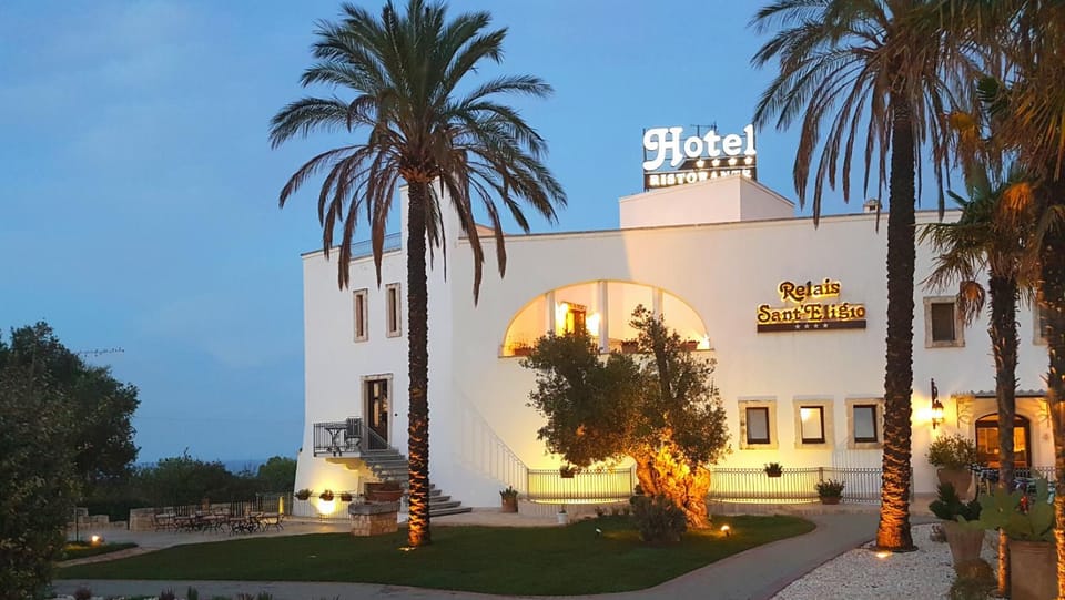 Property building, Property logo or sign, Garden, View (from property/room), Sea view