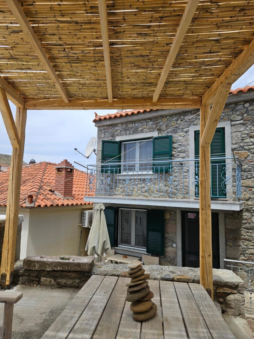 Traditional Stone House Apartment in Decentralized Administration of the Aegean
