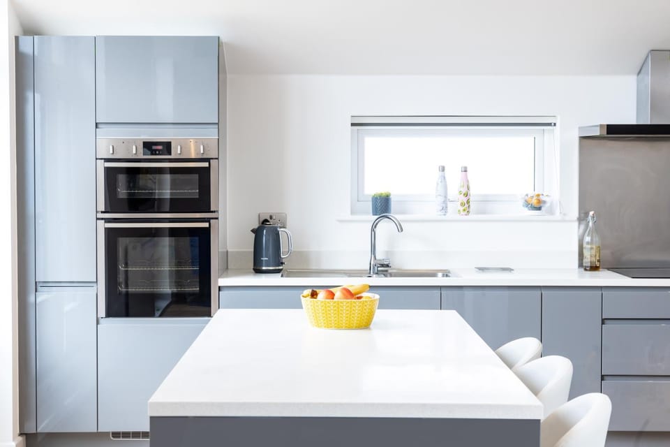 Coffee/tea facilities, Kitchen or kitchenette, minibar, pet friendly, stove, toaster