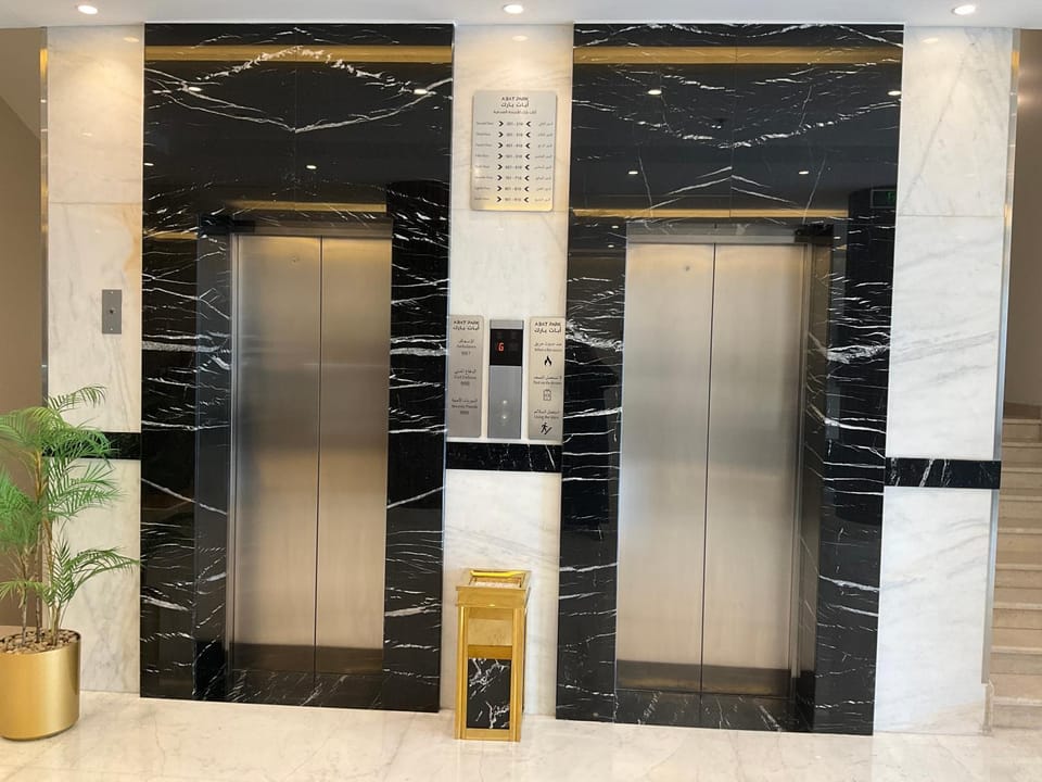 elevator