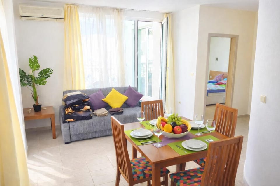 Sunset Dream Polo Resort Apartment in Sunny Beach