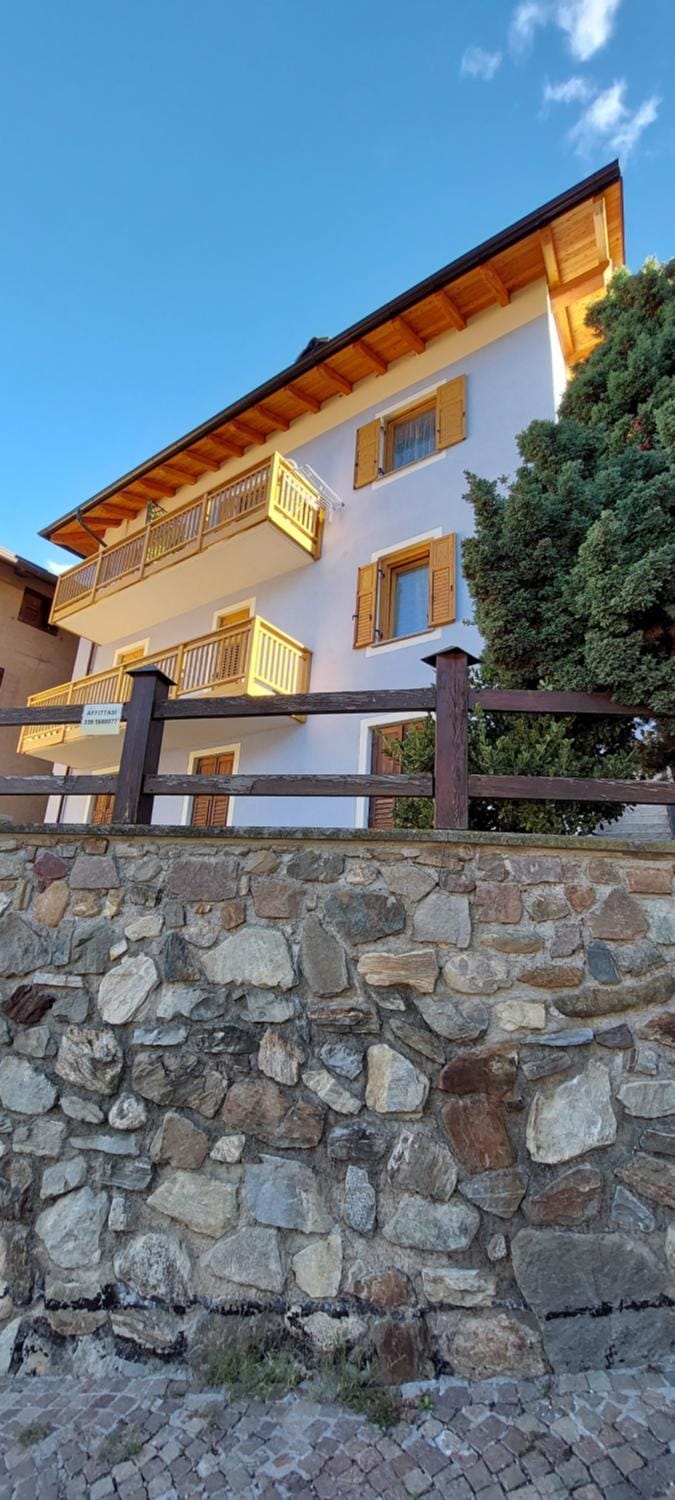 Property building, Balcony/Terrace