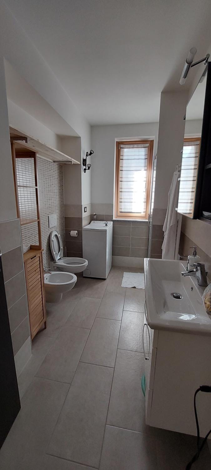 Toilet, Bathroom