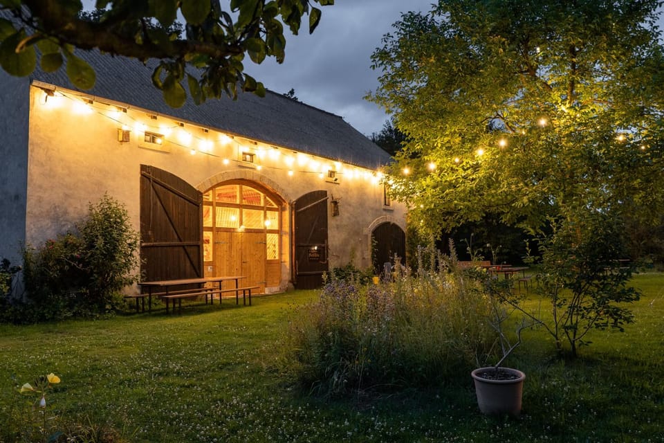 Garden, Seating area
