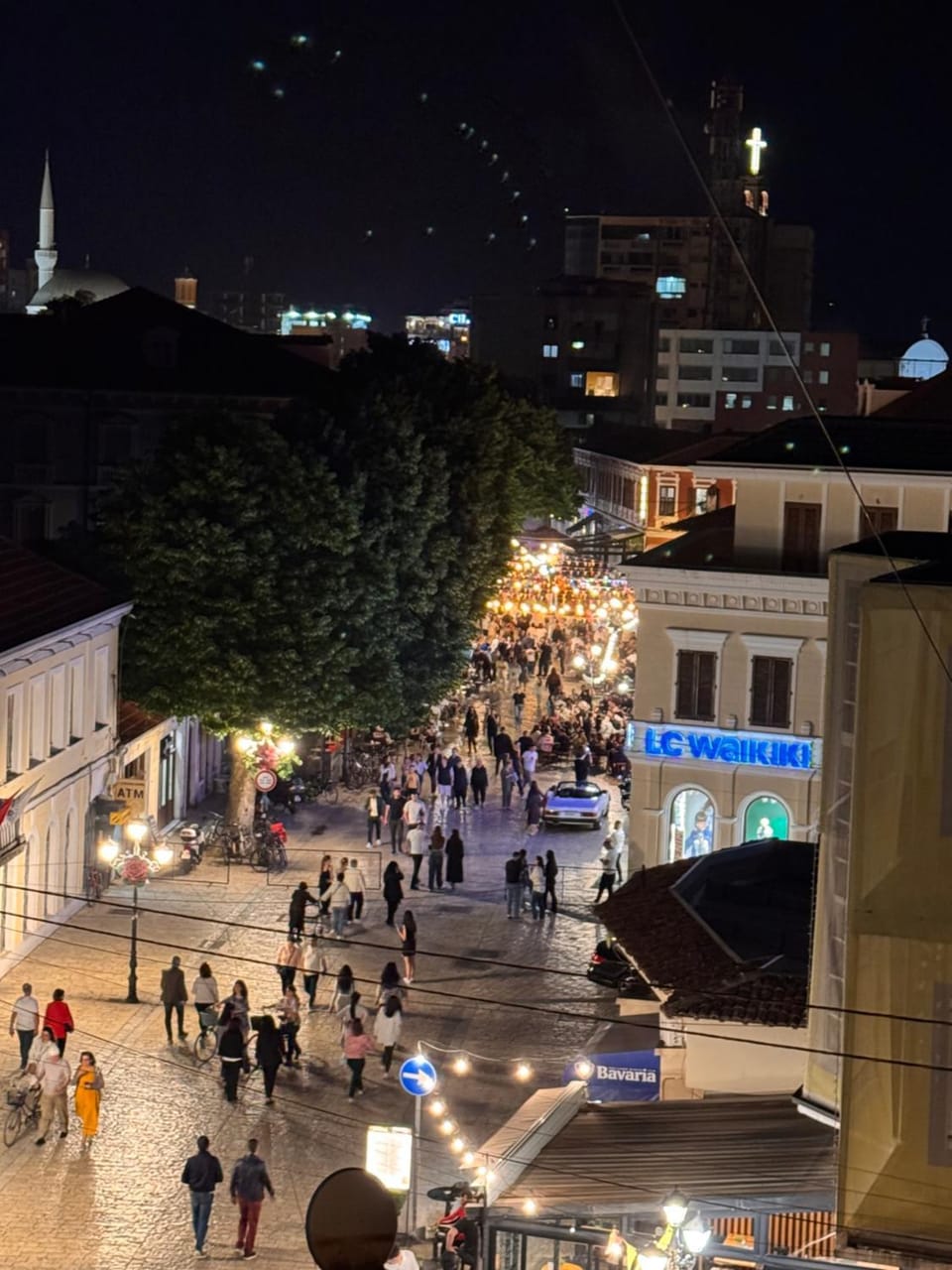 Night, People, City view, Location
