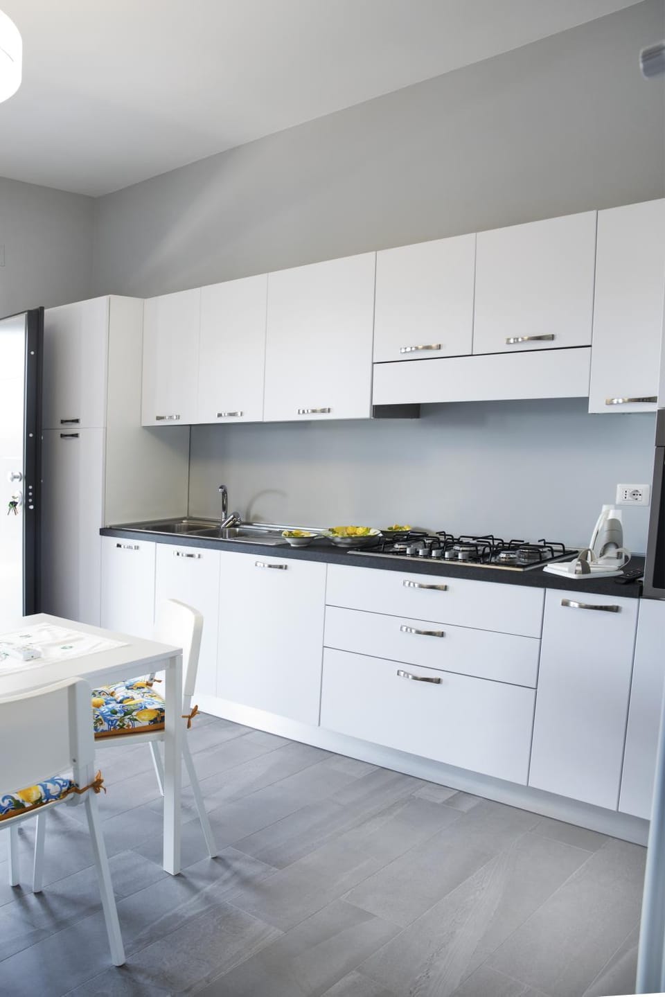 AA Residence - free private parking Apartment in Campania