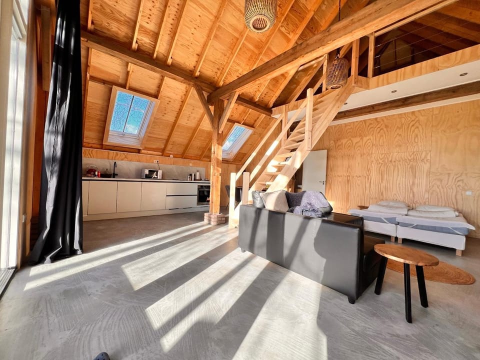 Bed, kitchen