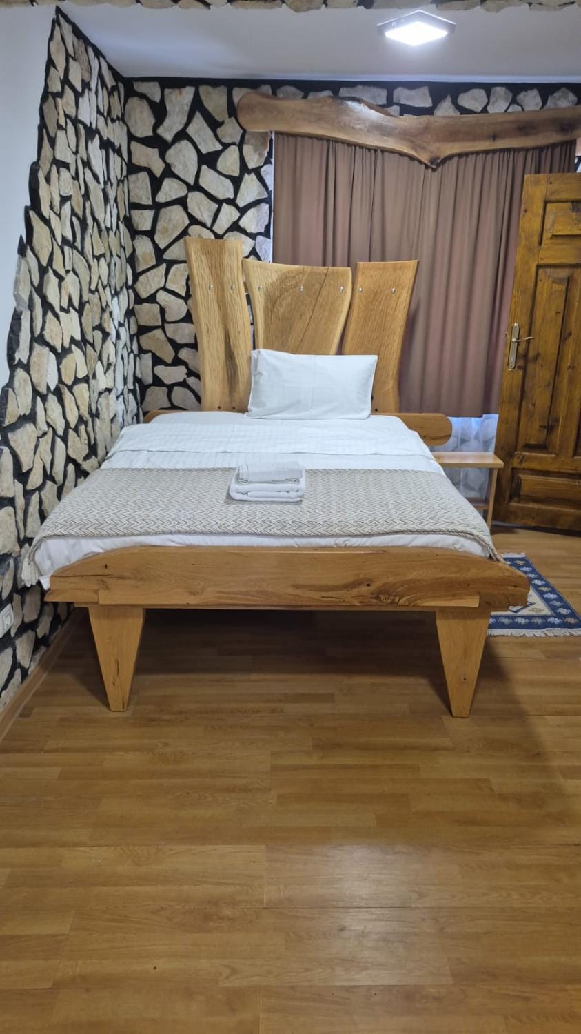 Pensiunea Iubire de Delta " La Traian " Bed and Breakfast in Romania