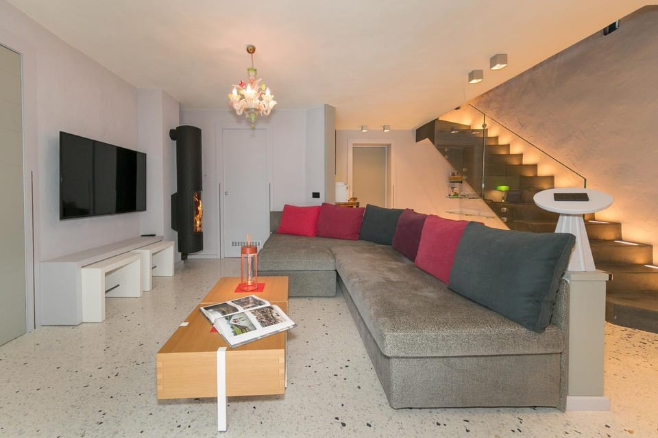 Property building, Living room