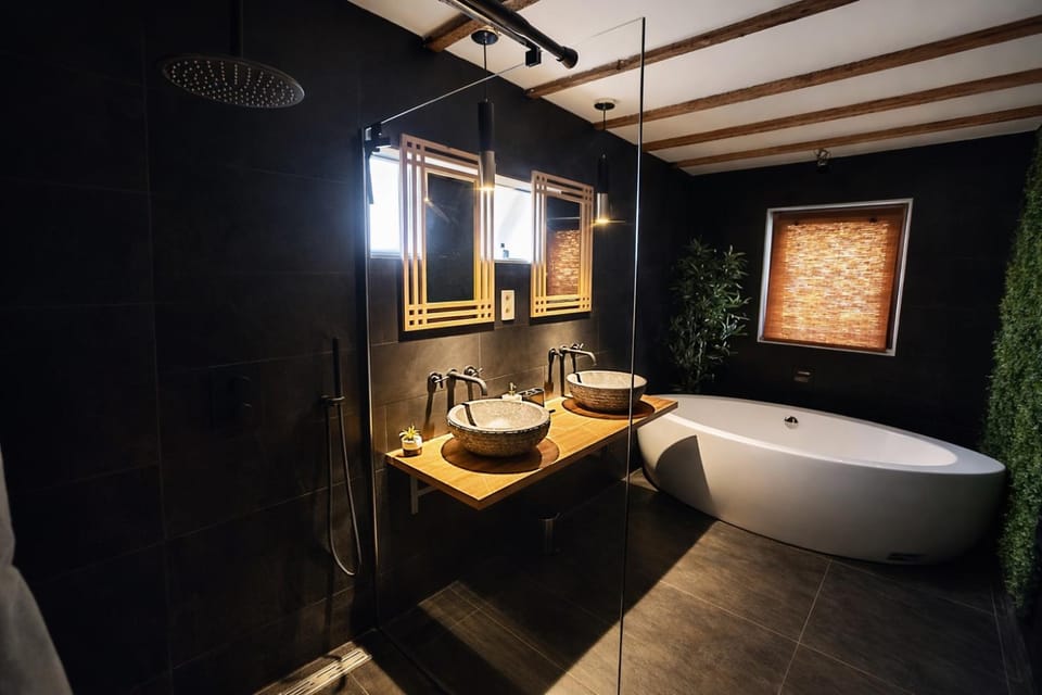 Bathroom, Bath