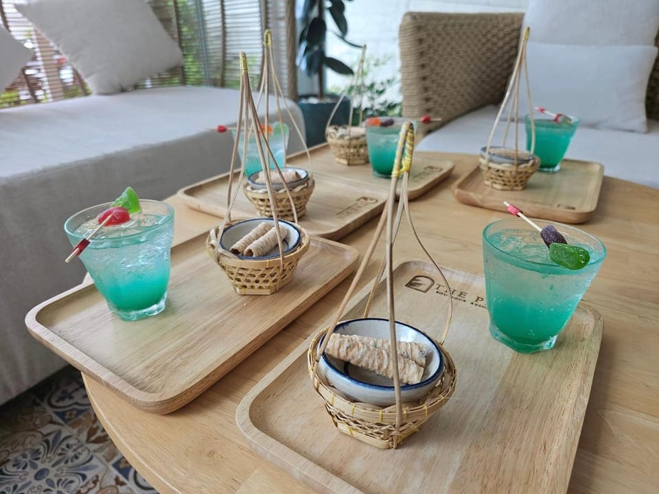 Food and drinks