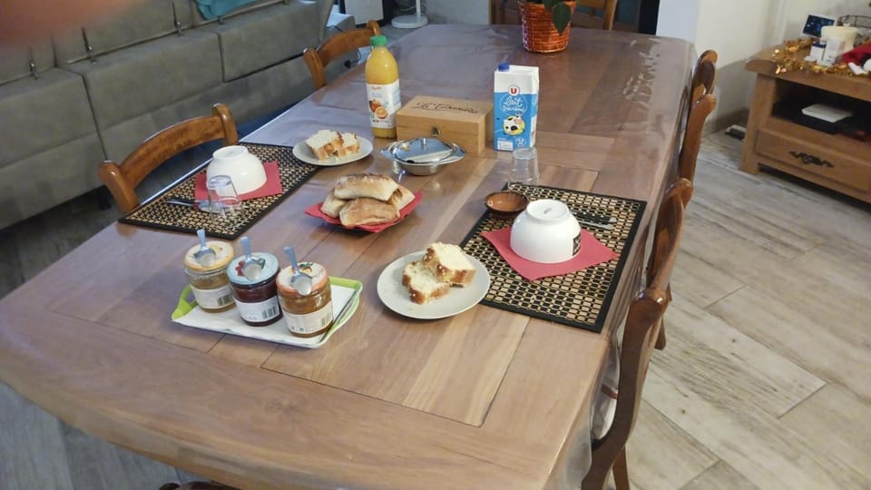 A LA JOIE DE VIVRE Chez l'habitant Vacation rental in Catalonia