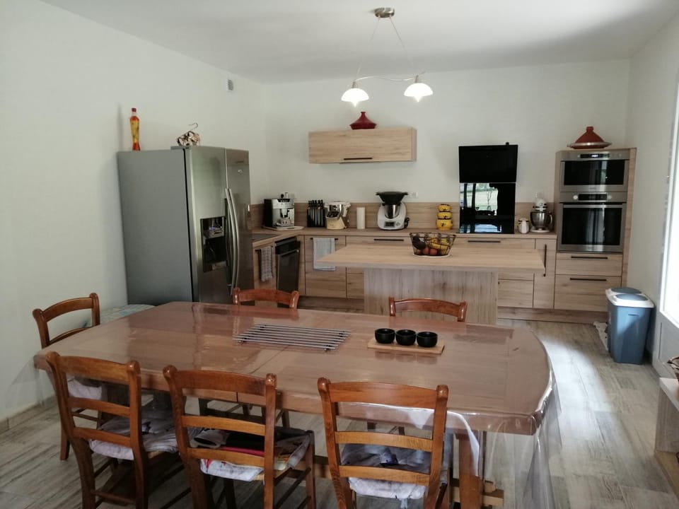 A LA JOIE DE VIVRE Chez l'habitant Vacation rental in Catalonia