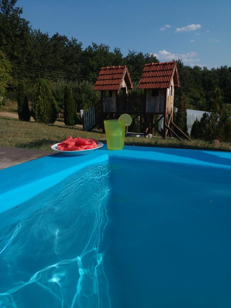 Swimming pool