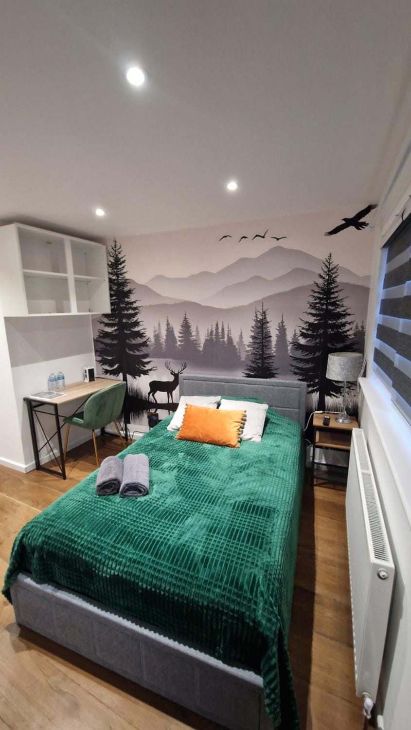 Private Studio Suite, 24h Self Check-in Bed and Breakfast in Luton