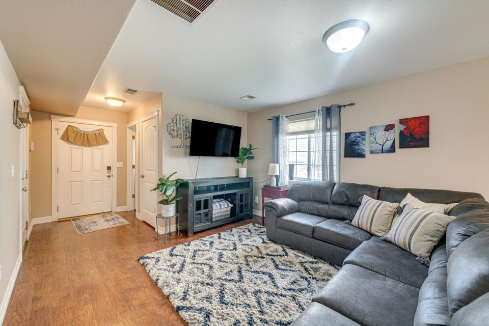 Inviting Cheyenne Townhome ~ 4 Mi to Downtown House in Cheyenne