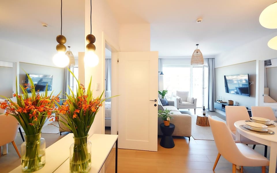 Living room, Photo of the whole room