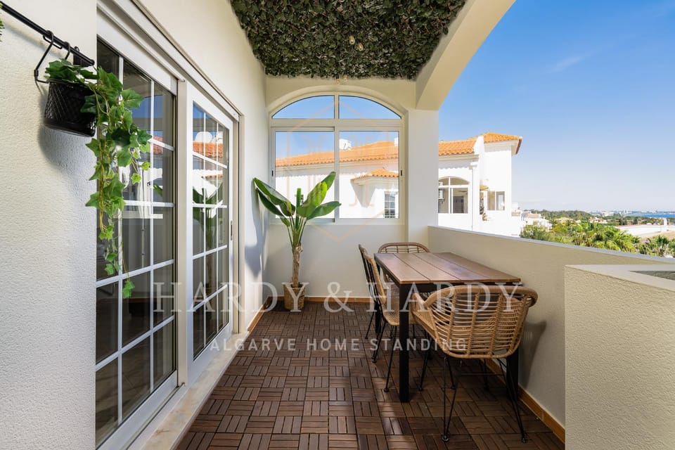 Patio, Balcony/Terrace, Seating area, Sea view