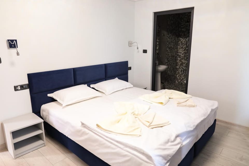 Casa 5ive Bed and Breakfast in Romania