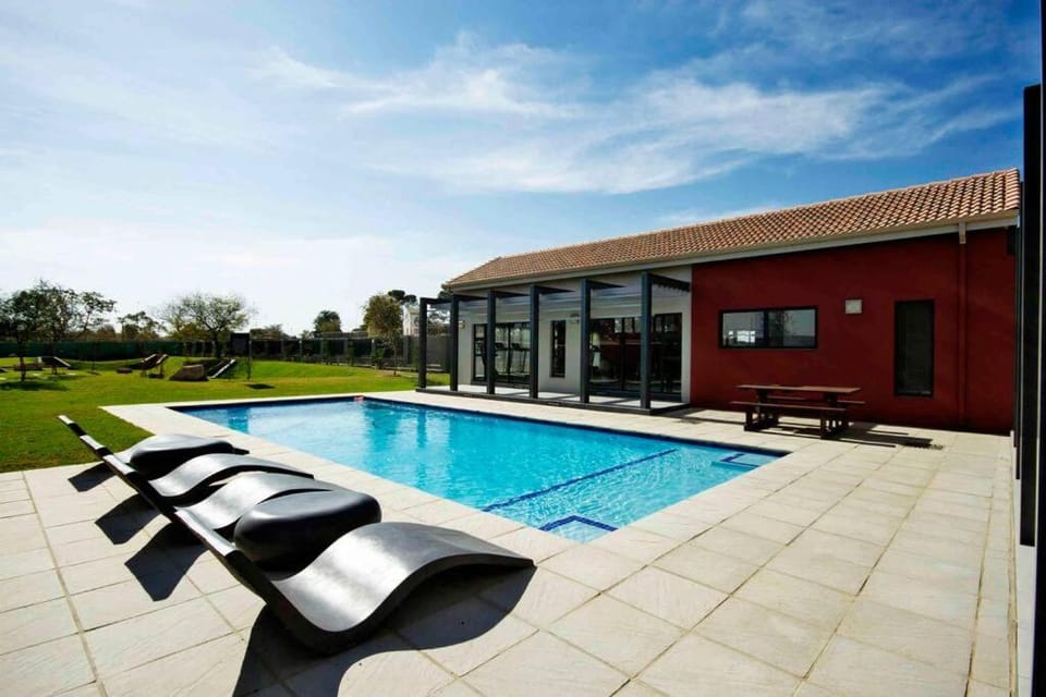 Swimming pool, Swimming pool