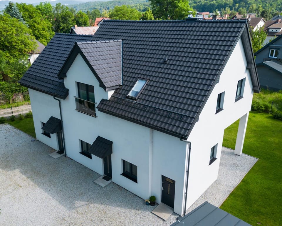 Apartamenty Pod Jaworami Apartment in Lower Silesian Voivodeship