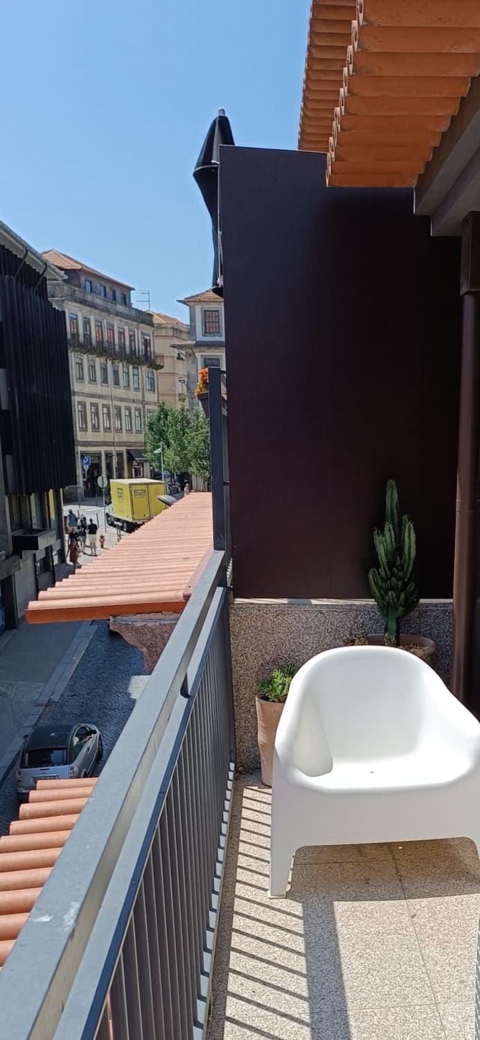 BOUTIQUE Rentals-THE ALMA Apt w/ balcony Apartment in Porto