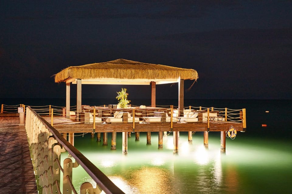 Seating area, Sea view