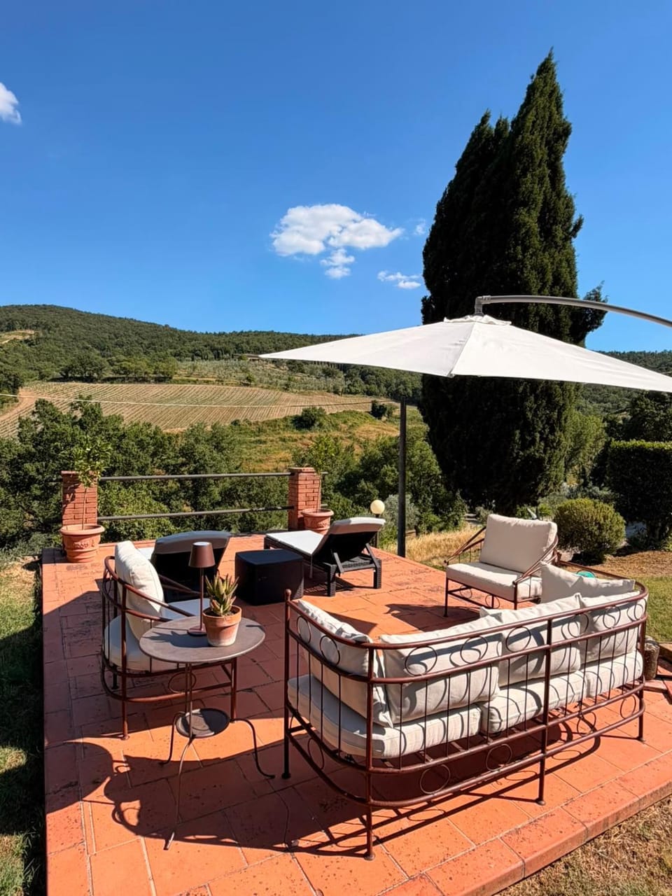 Casa Solatii Montefioralle Apartment in Tuscany