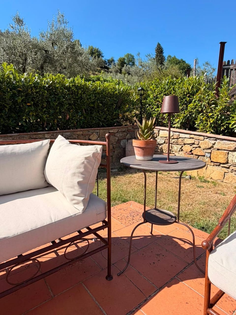 Casa Solatii Montefioralle Apartment in Tuscany