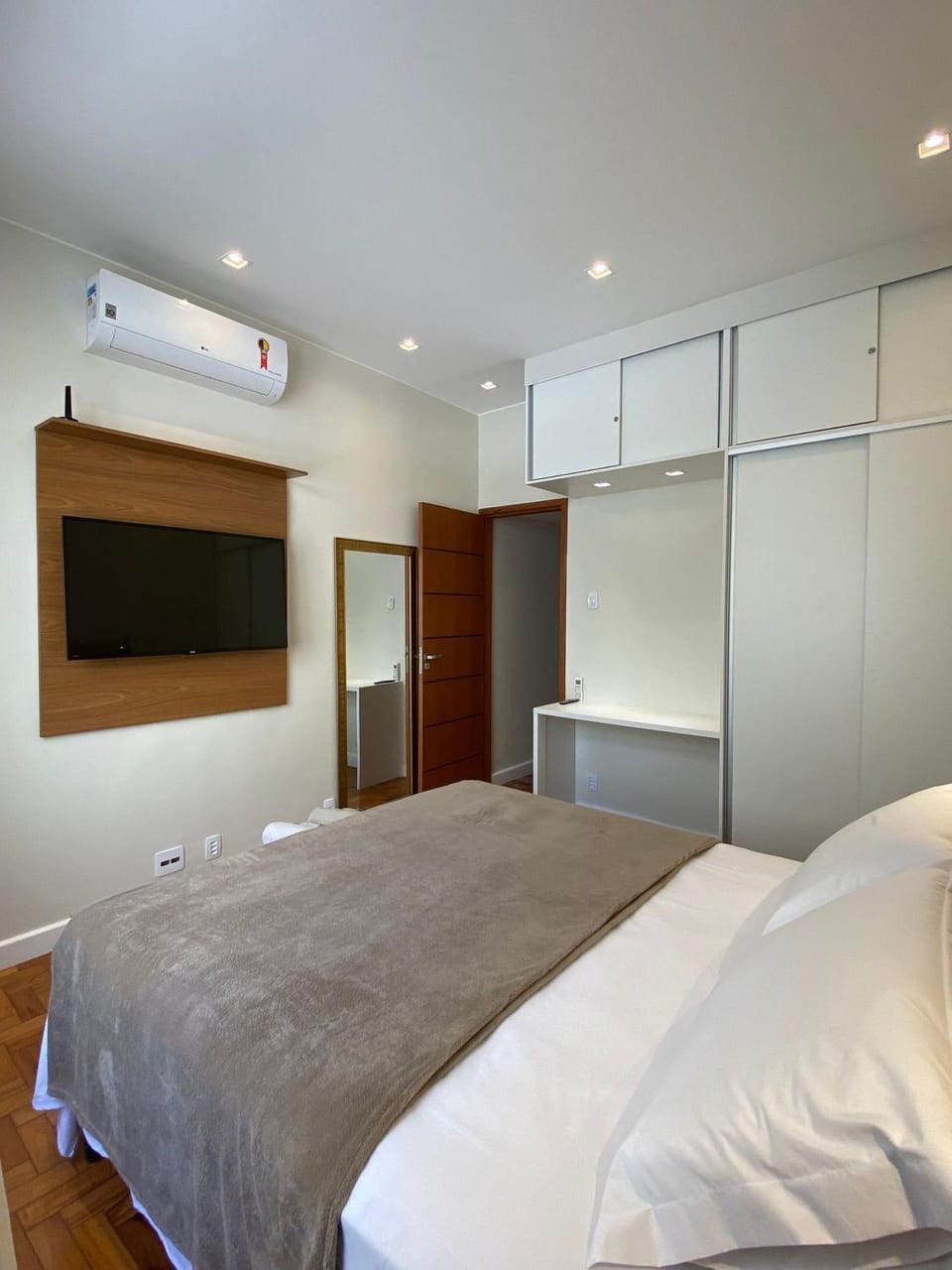 TV and multimedia, Bedroom